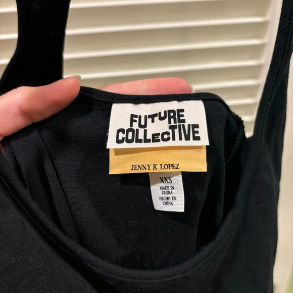 ✨ BLACK RACERBACK TANK ✨ - Picture 8 of 8